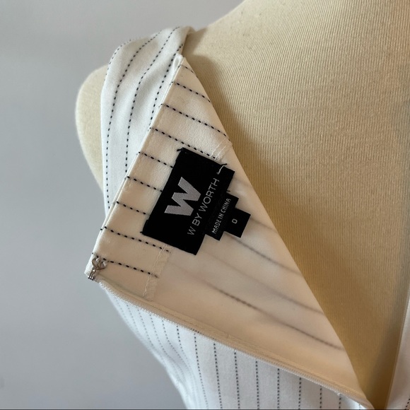 W by Worth White and Black Pinstripe Sleeveless Peplum Top - Size 0 - Picture 8 of 11